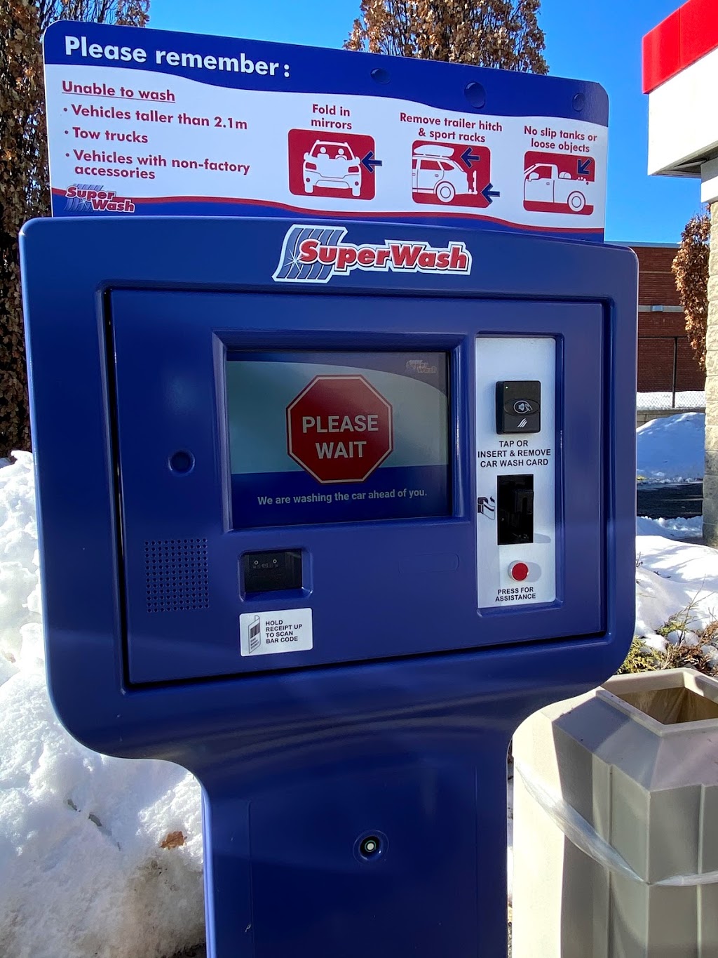 Petro-Canada & Car Wash | 2180 Montreal Rd, Gloucester, ON K1J 1G4, Canada | Phone: (613) 742-6534