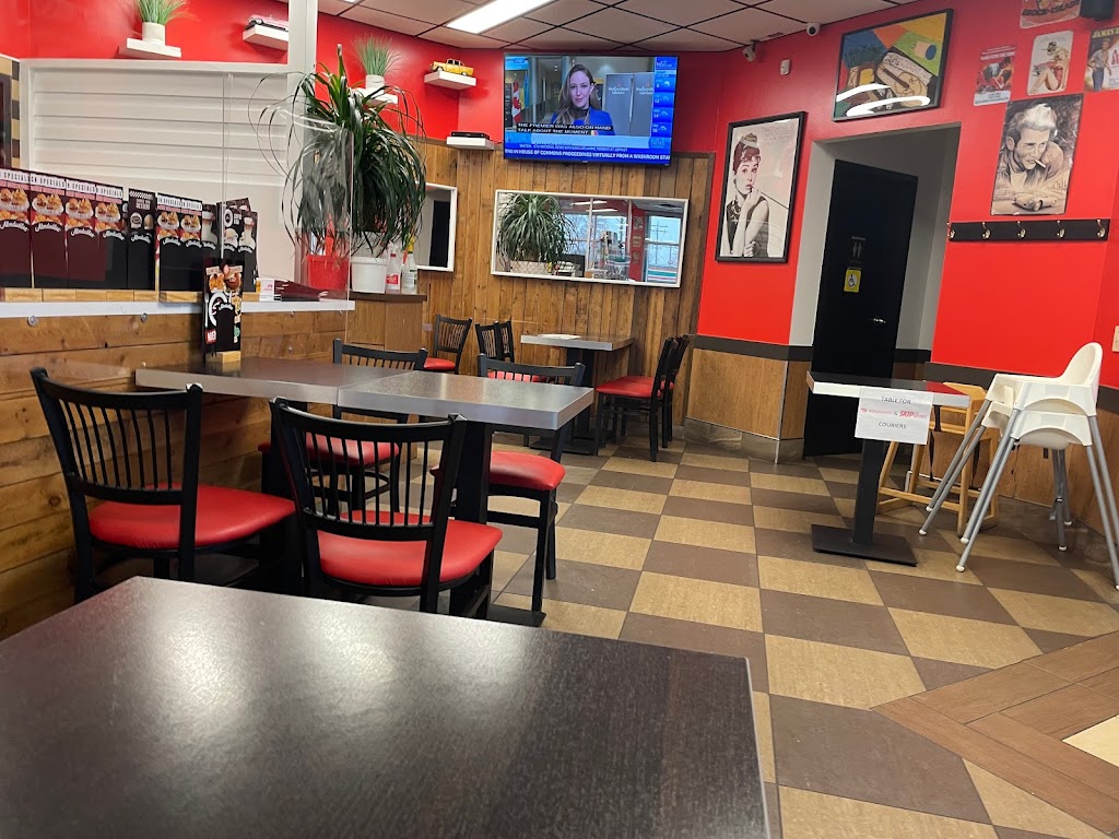 Sams Restaurant | 1883 Ness Ave, Winnipeg, MB R3J 0Y8, Canada | Phone: (204) 421-0099