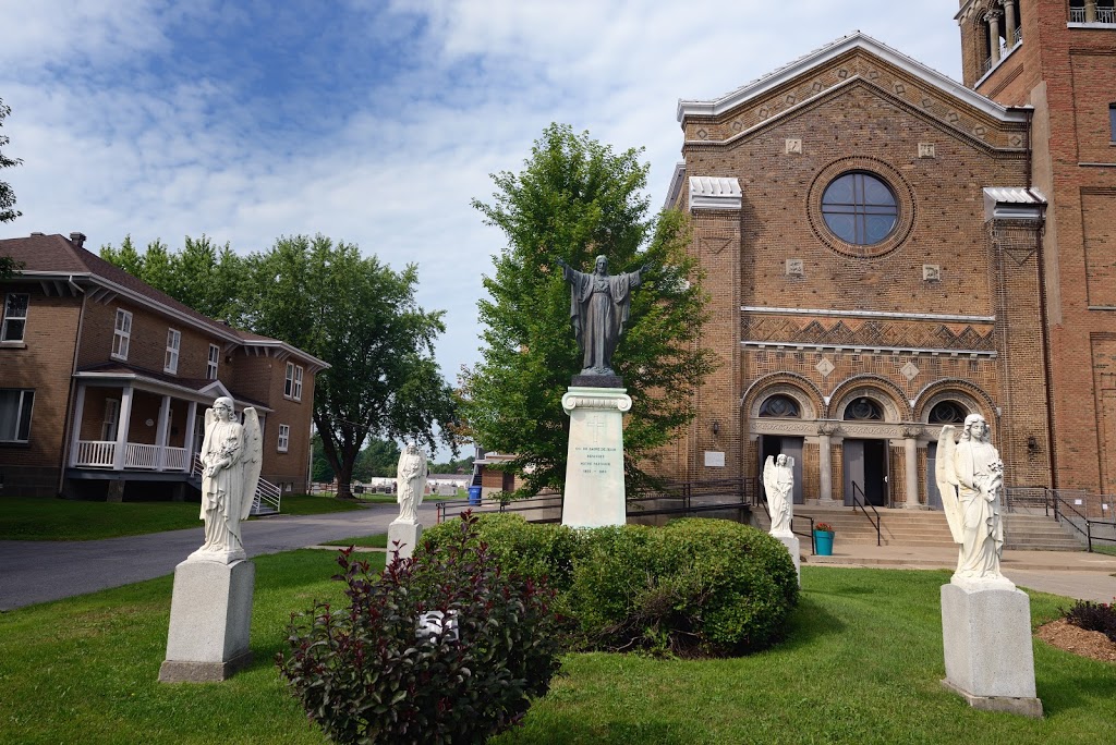 St. Cletus Church | 223 201 RTE, Saint-Clet, QC J0P 1S0, Canada | Phone: (450) 265-3213