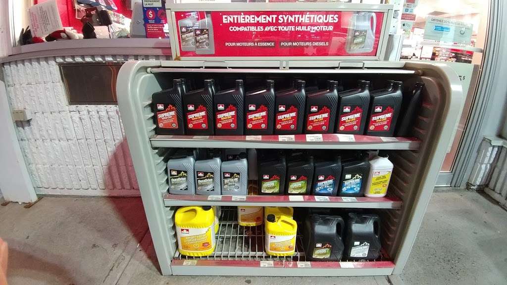 Petro-Canada et Lave-Auto | 600 Avenue Saint-Charles, Vaudreuil-Dorion, QC J7V 8H2, Canada | Phone: (450) 455-5328