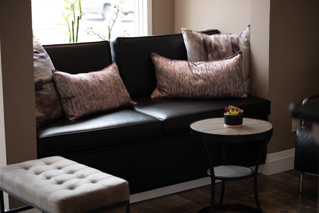 The Hair Boutique | 92 St George St, Brantford, ON N3R 1V6, Canada | Phone: (519) 304-4327
