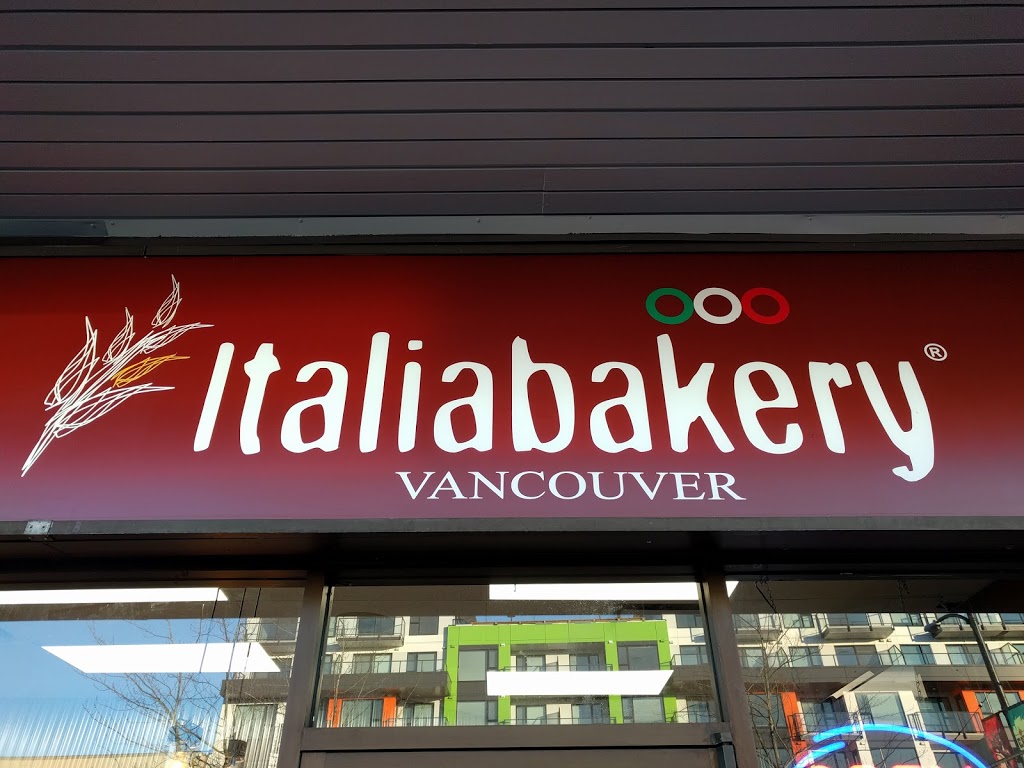 Cannoli King | 2828 E Hastings St #104, Vancouver, BC V5K 5C5, Canada | Phone: (604) 283-1115