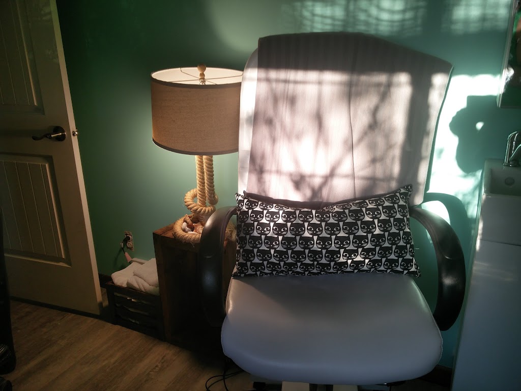 Sea Nails | 413 Marina Dr, Chestermere, AB T1X 1V8, Canada | Phone: (403) 836-2186