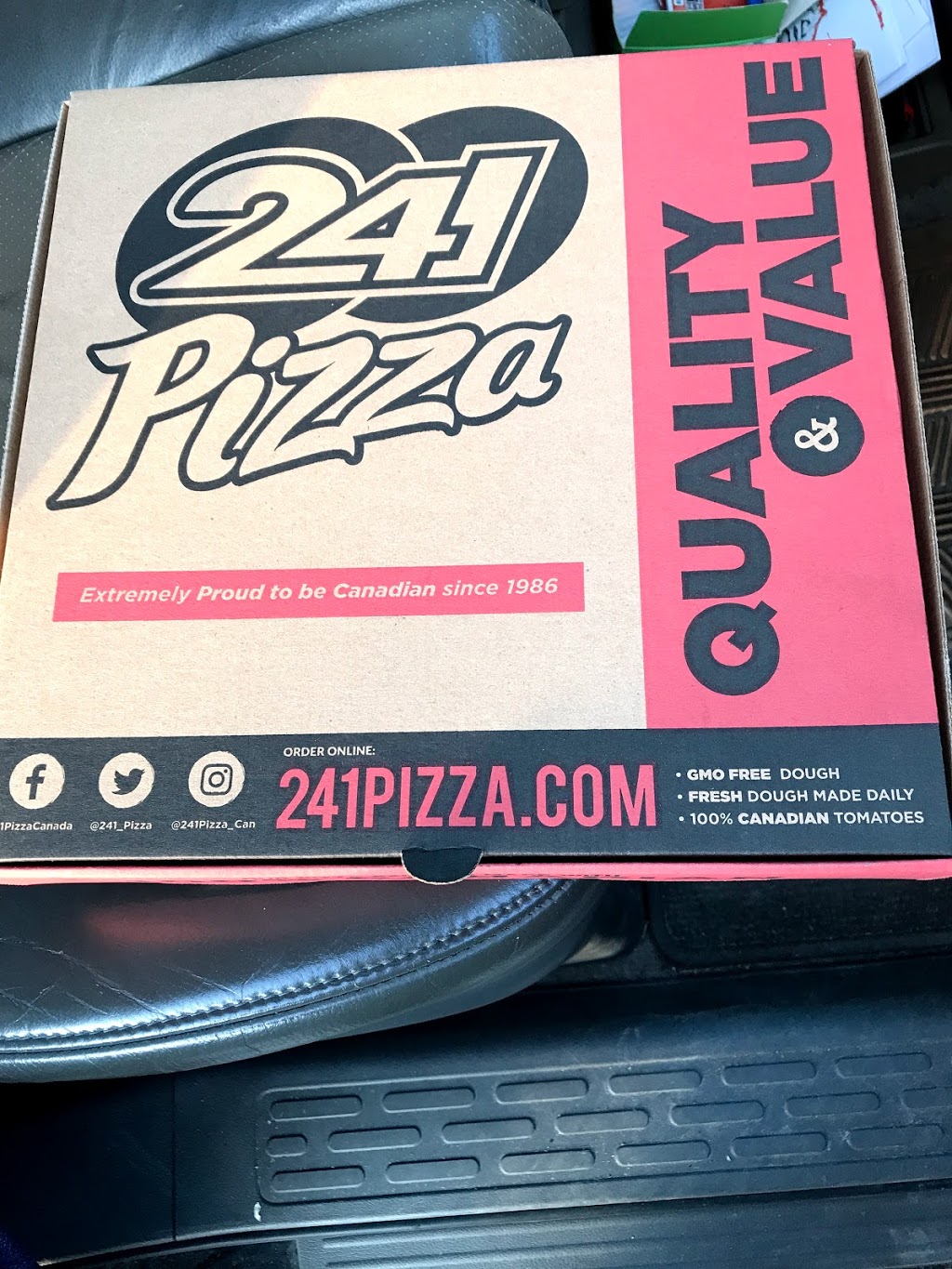241 Pizza | meal delivery | 2291 Kipling Ave, Etobicoke, ON M9N 4L6, Canada | 4162410241 OR +1 416-241-0241