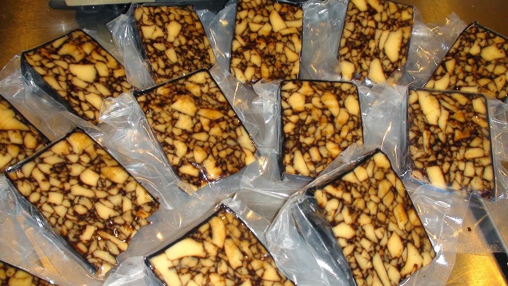 Daniels Cheese & Deli | 250 Thompson Dr, Cambridge, ON N1T 2E3, Canada | Phone: (519) 622-7814