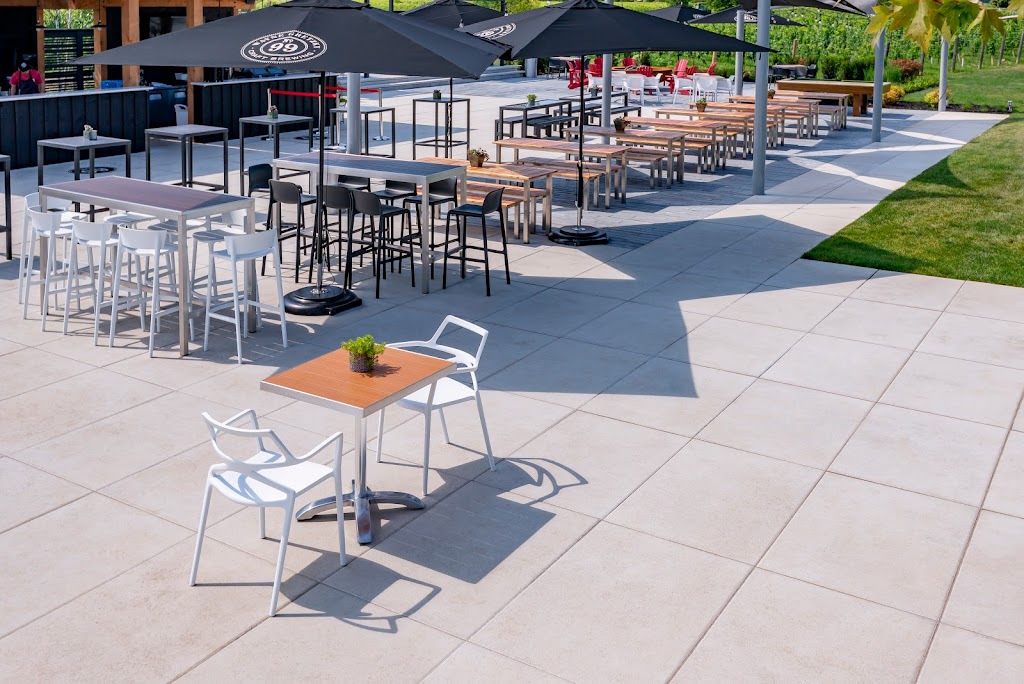 Pavé Sélect Rinox - Vrac | 8096 Bd Wilfrid-Hamel, Québec, QC G2G 0H7, Canada | Phone: (418) 929-9403