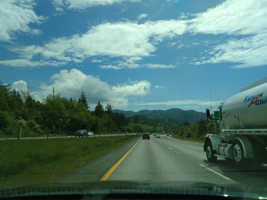 Lakeway Mobile Estates | 1200 Lincoln St, Bellingham, WA 98229, USA | Phone: (360) 733-6242