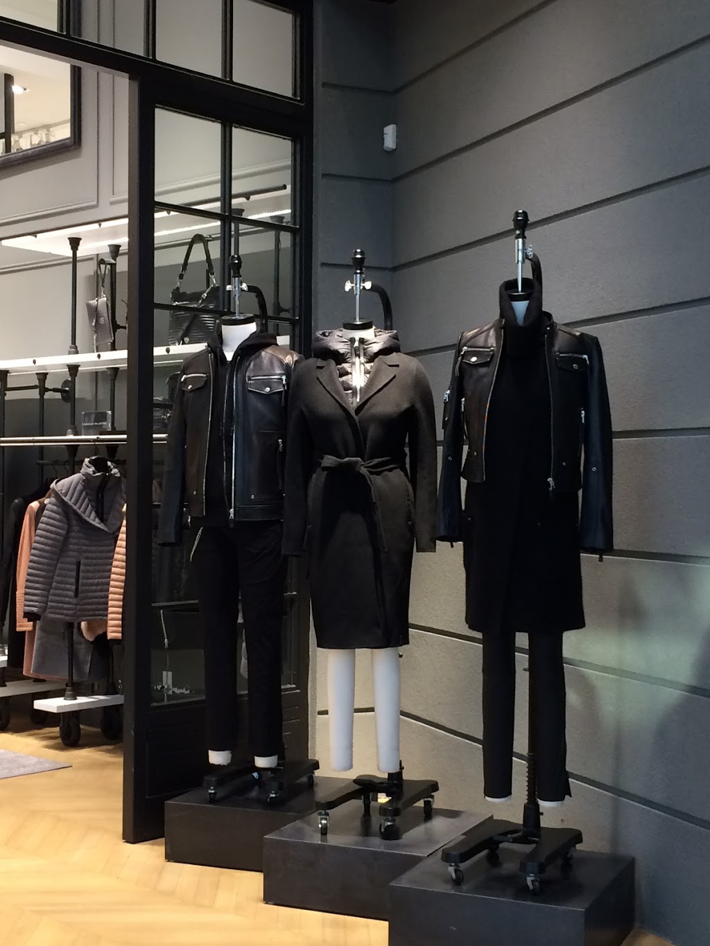 Rudsak | 3035 Boulevard le Carrefour, Laval, QC H7T 1C8, Canada | Phone: (450) 973-2444