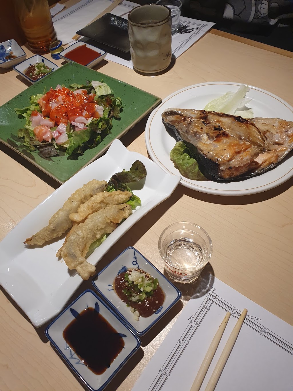 Marado Sushi | 7323 Yonge St, Thornhill, ON L3T 2B2, Canada | Phone: (905) 707-0546