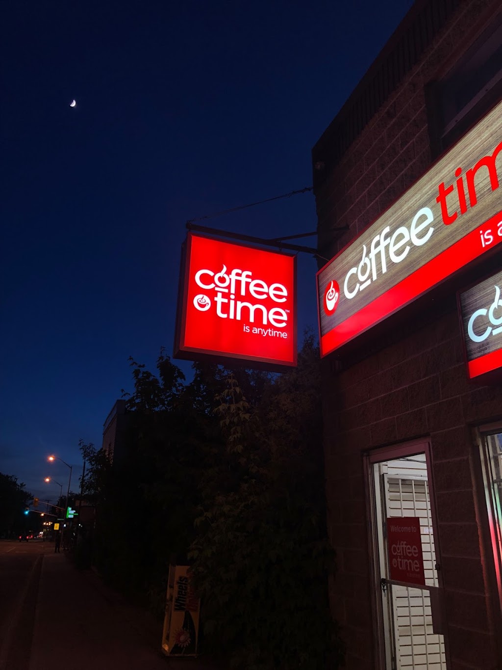 Coffee time | 13 King St E, Omemee, ON K0L 2W0, Canada | Phone: (705) 799-6597