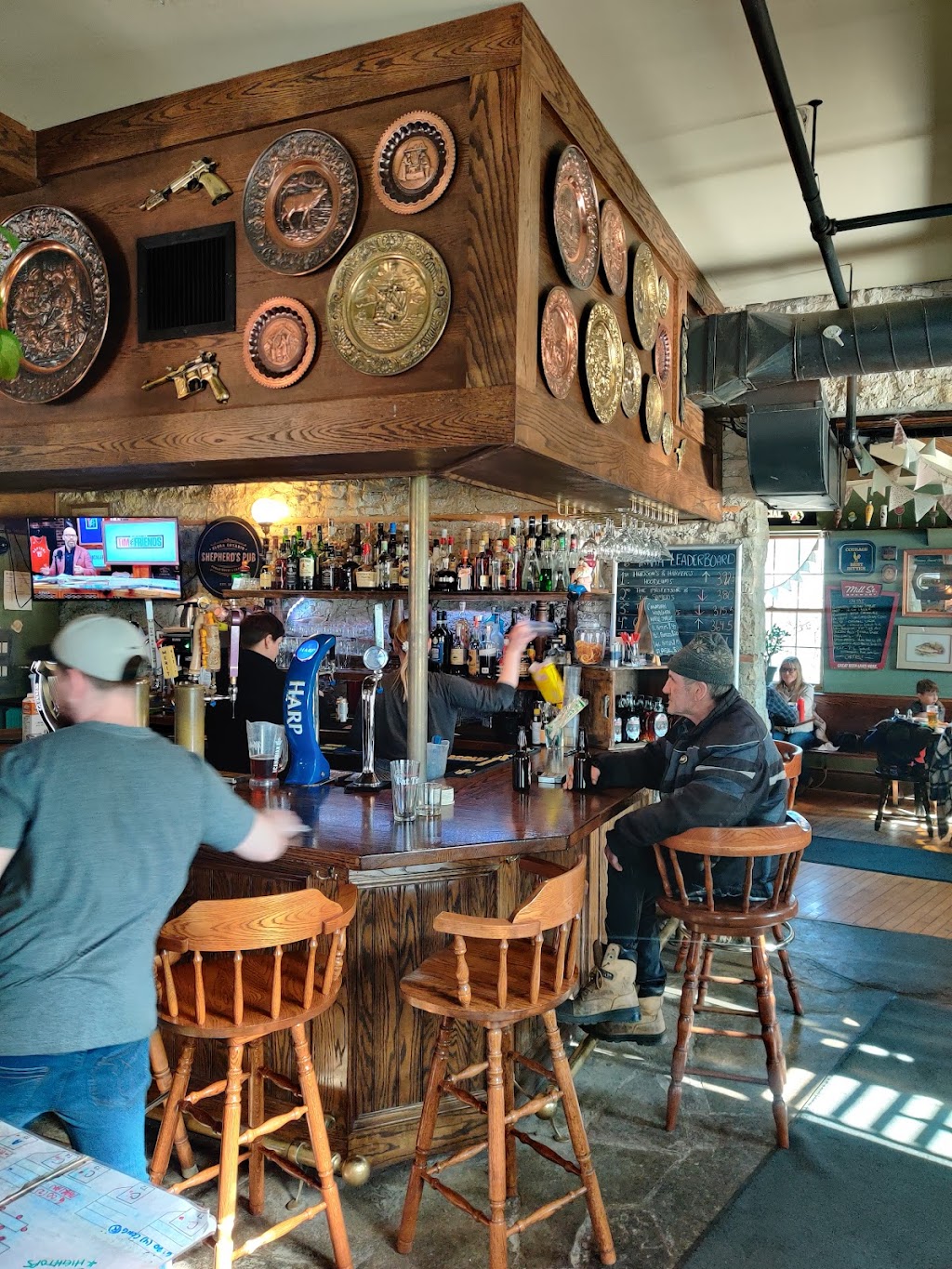 Shepherds Pub | 5 E Mill St, Elora, ON N0B 1S0, Canada | Phone: (519) 846-5775