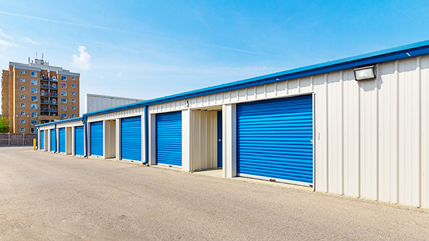 StorageMart | 677 Wharncliffe Rd S, London, ON N6J 2N7, Canada | Phone: (519) 681-7867