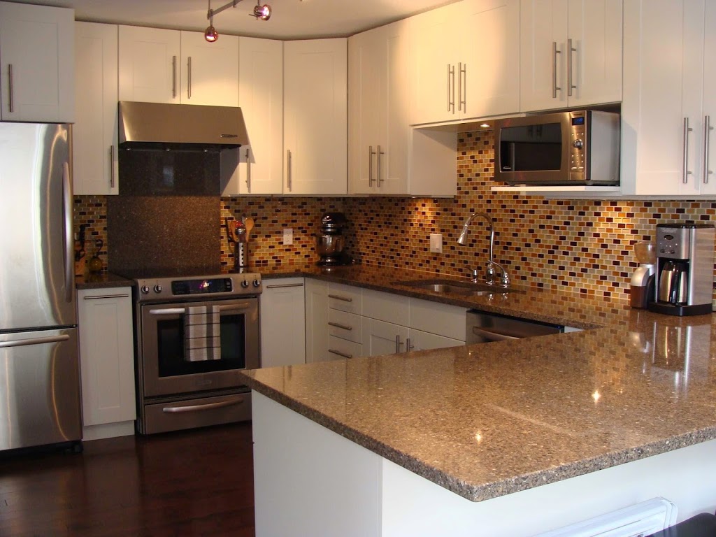 Arnold Wendell Construction | 528 6th St E, North Vancouver, BC V7L 1R1, Canada | Phone: (604) 328-5554