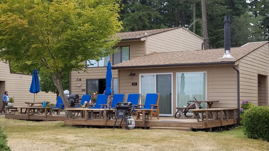 Smugglers Villa Resort | 54 Hunt Rd, Eastsound, WA 98245, USA | Phone: (360) 376-2297
