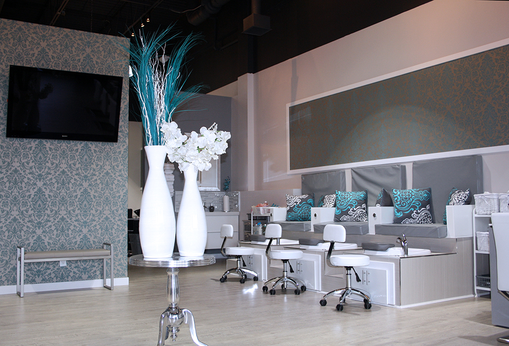 NailBar | 8685 Lundys Ln Suite #4, Niagara Falls, ON L2H 1H5, Canada | Phone: (905) 358-0688