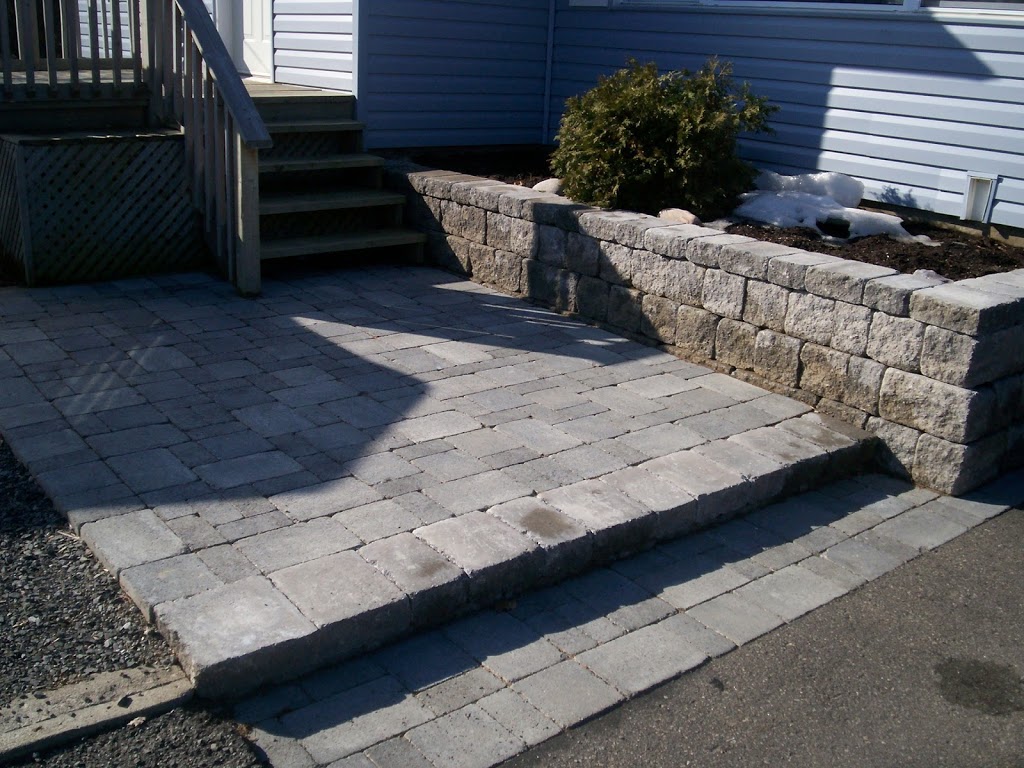 St Lawrence Paving Stone and Landscaping | 1422 County Road 2 West, Brockville, ON K6V 5T3, Canada | Phone: (613) 349-9160