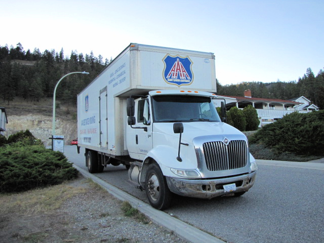 AAA Best Rates Moving | 205-511 Yates Rd, Kelowna, BC V1V 1Y7, Canada | Phone: (250) 861-3400