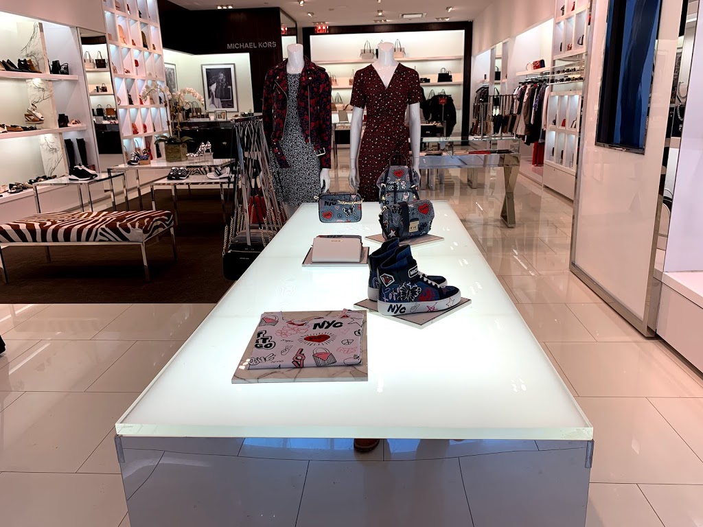 Michael Kors | 17600 Yonge St FF09B, Newmarket, ON L3Y 4Z1, Canada | Phone: (905) 954-1541