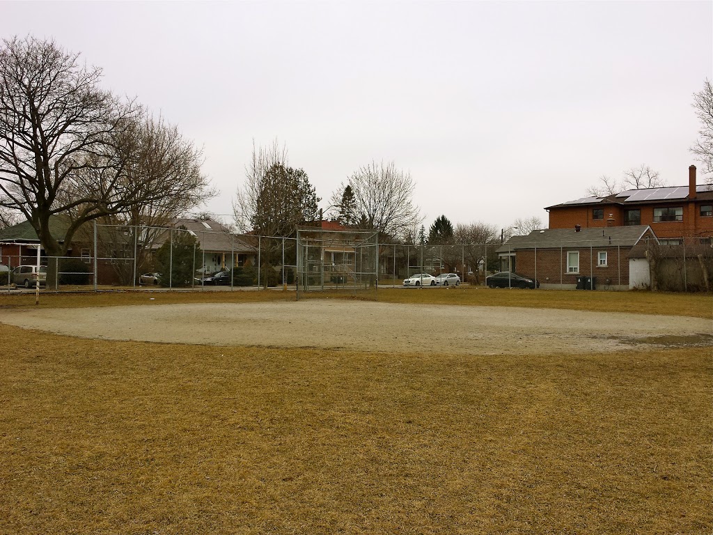 Twentieth Street Junior School | 3190 Lake Shore Blvd W, Etobicoke, ON M8V 1L8, Canada | Phone: (416) 394-7810