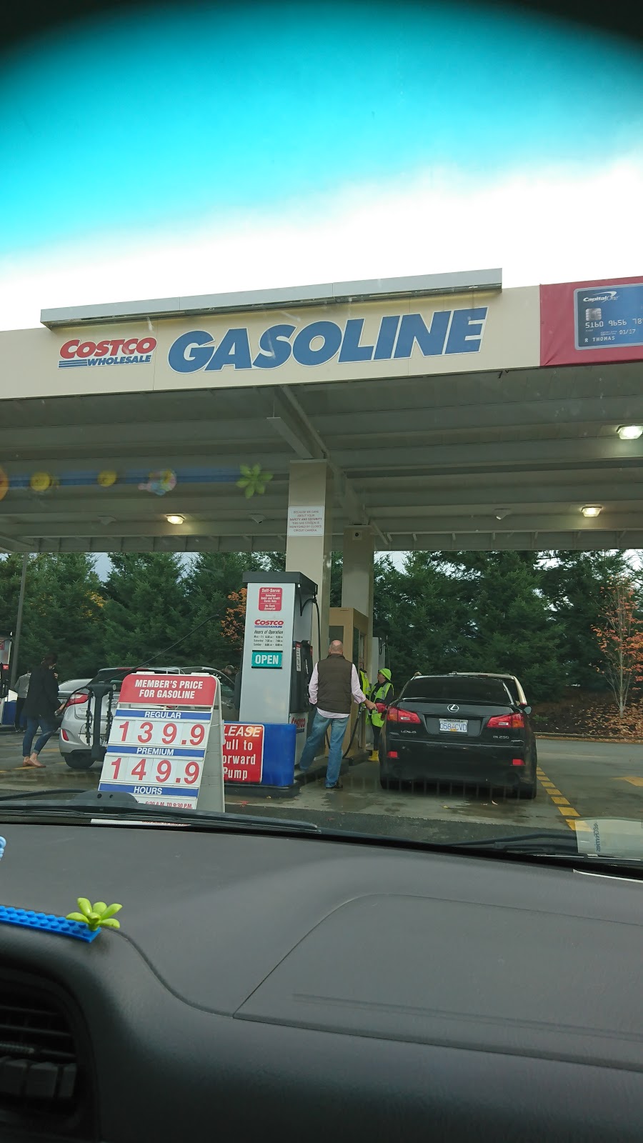 Costco Gas Station | 588 Crown Isle Blvd, Courtenay, BC V9N 0A6, Canada | Phone: (250) 331-8700