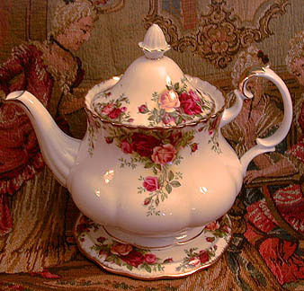 Chrisys China & Silver | 242 Sandringham Ave, New Westminster, BC V3L 1Z3, Canada | Phone: (604) 521-3000