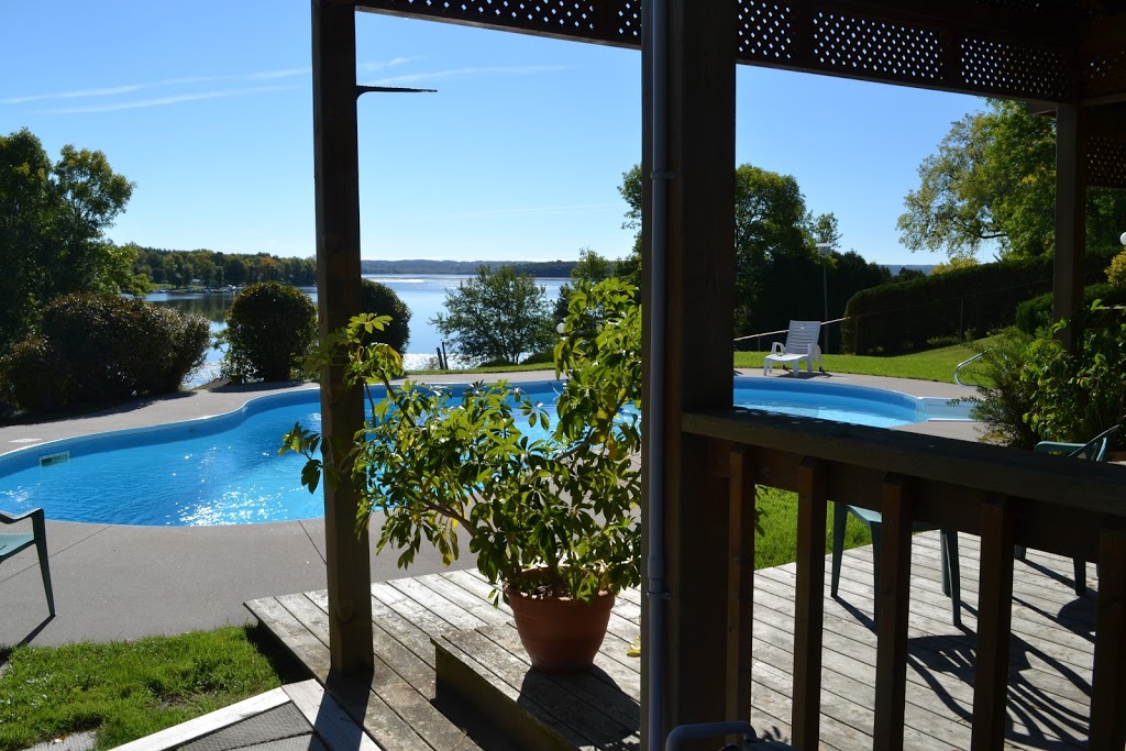 Highland View Resort | 751 McGregor Bay Rd, Keene, ON K0L 2G0, Canada | Phone: (705) 295-6697