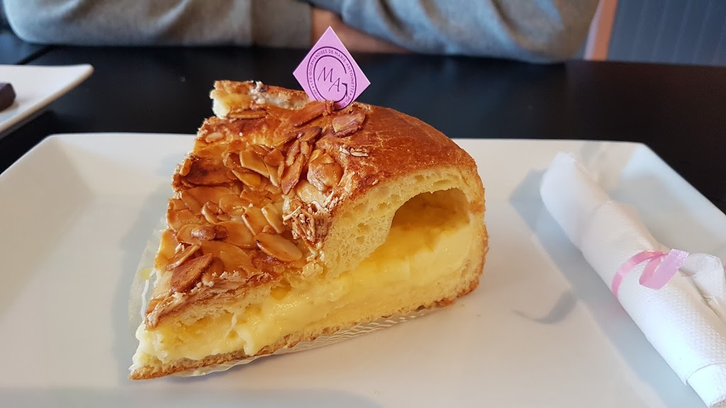 Les gourmandises de Marie-Antoinette | 4317 Rue Ontario E, Montréal, QC H1V 1K5, Canada | Phone: (514) 257-0333