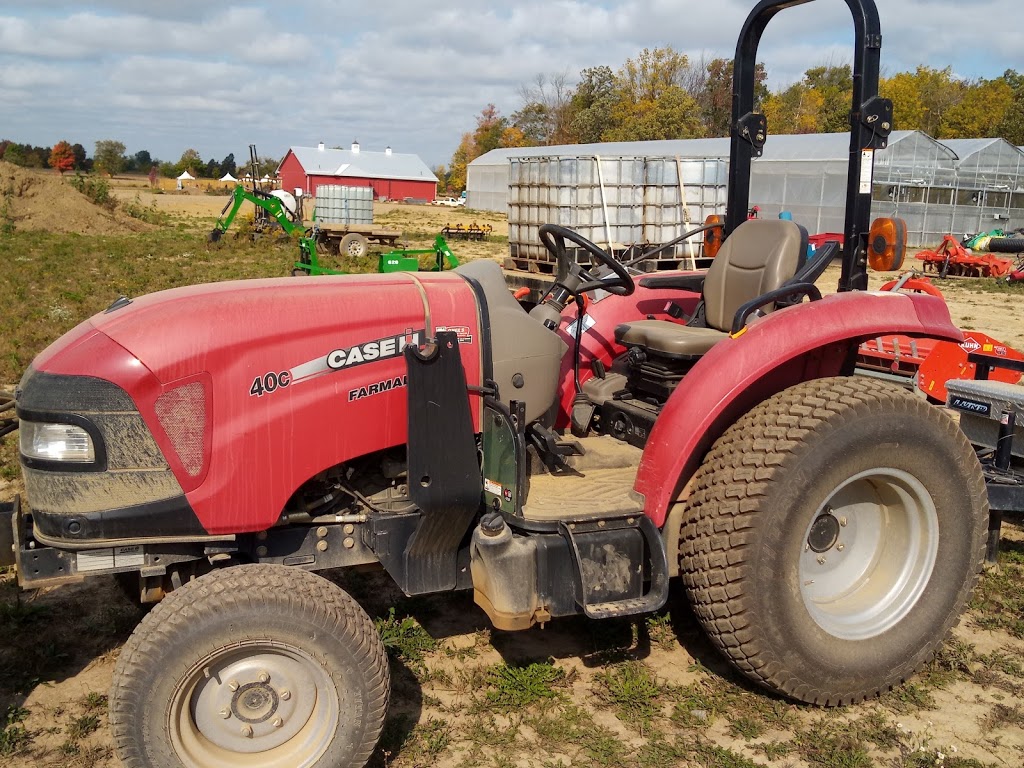 Paradise Fields | 3355 Golf Club Rd, Binbrook, ON L0R 1P0, Canada | Phone: (289) 522-0202