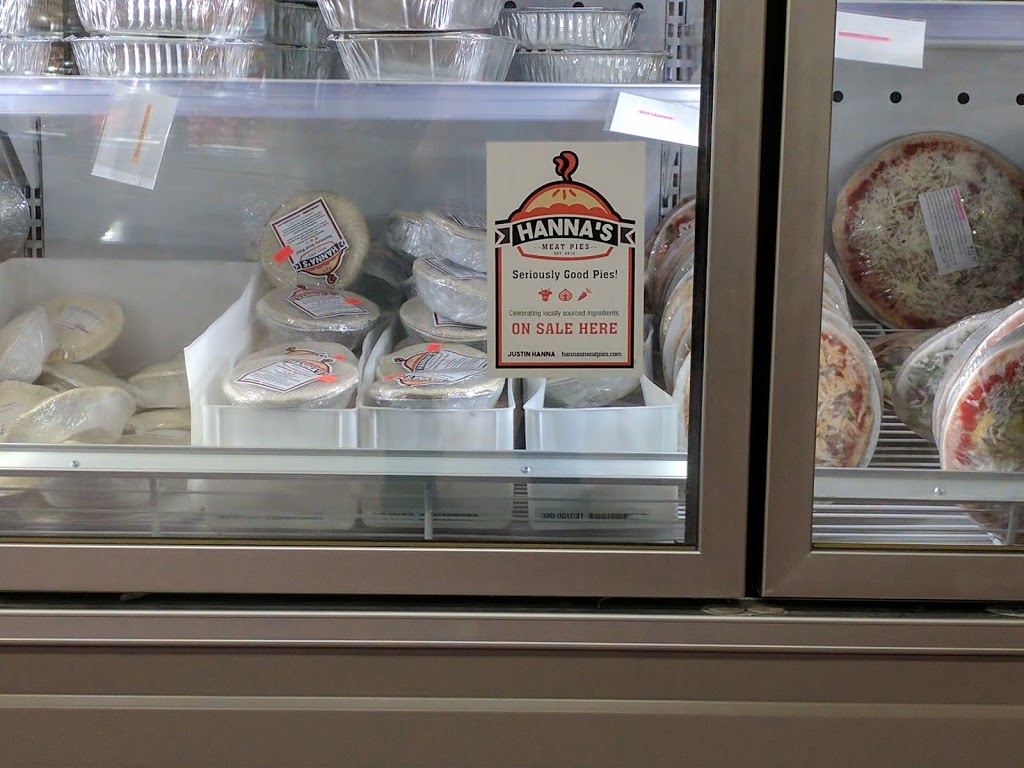 Glenburnie Grocery | 2454 Perth Rd, Glenburnie, ON K0H 1S0, Canada | Phone: (613) 542-6234