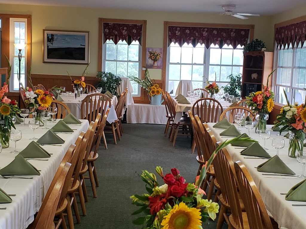 19th Hole Bar & Grill at Alburg Golf Course | 230 VT-129 S, Alburg, VT 05440, United States | Phone: (802) 796-3586