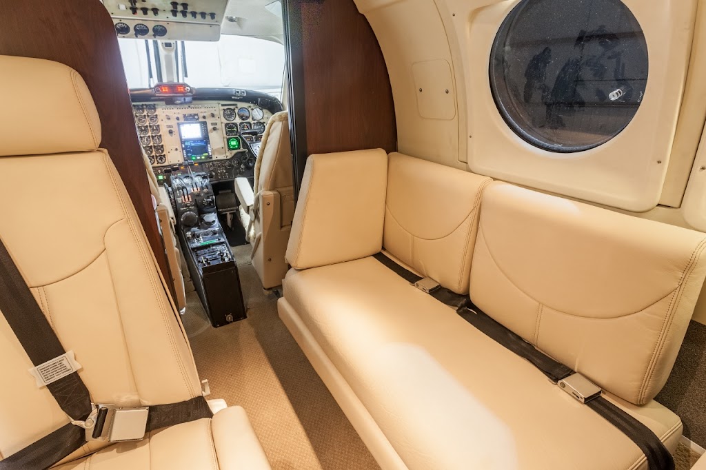 UVA Charter | 8406 Lockheed Pl, Chilliwack, BC V2P 8A7, Canada | Phone: (604) 792-0735