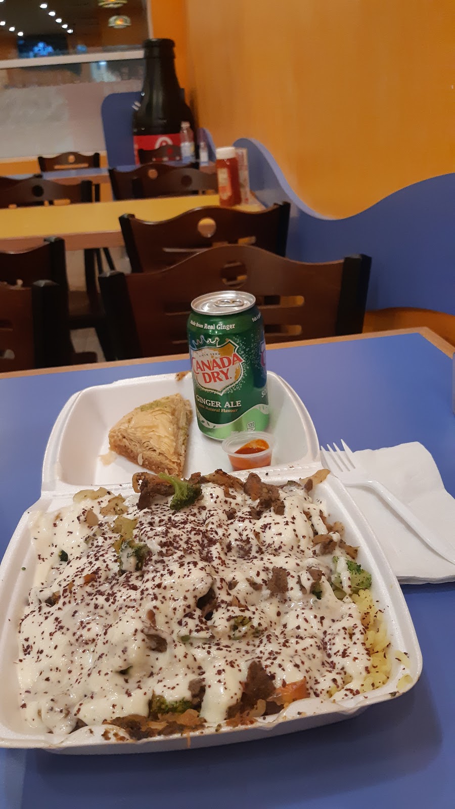 Osmows Shawarma | 555 Essa Rd Unit A10, Barrie, ON L4N 6A9, Canada | Phone: (705) 734-9333