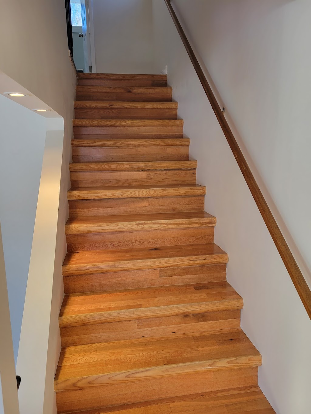 BEST IN TOWN Cleaning Services | 50 McCreedy Rd, Winnipeg, MB R2K 4A8, Canada | Phone: (431) 668-6198