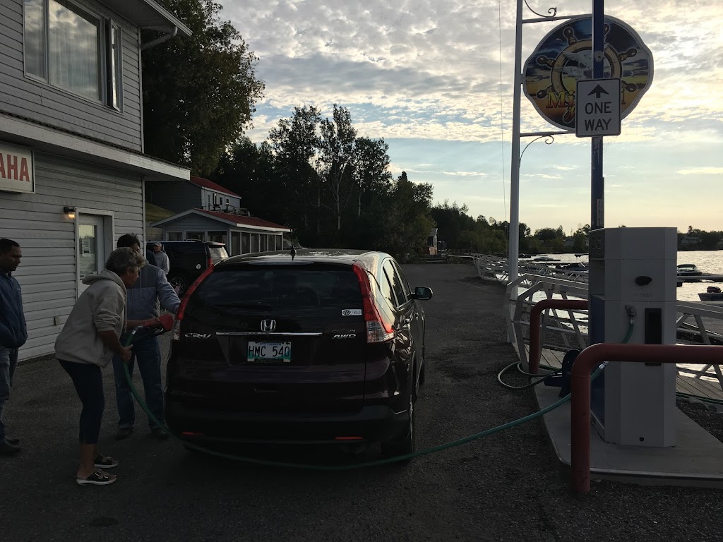 Minaki Marina Store | Unnamed Road, Kenora, Unorganized, ON P0X 1J0, Canada | Phone: (807) 224-2581