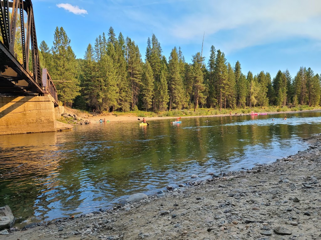 Kettle River Recreation Area | British Columbia 3, Rock Creek, BC V0H 1Y0, Canada | Phone: (250) 548-0076