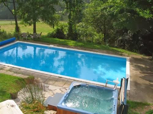 RiverRidge Bed & Breakfast | 232 W River Rd, Paris, ON N3L 3E2, Canada | Phone: (519) 442-0996
