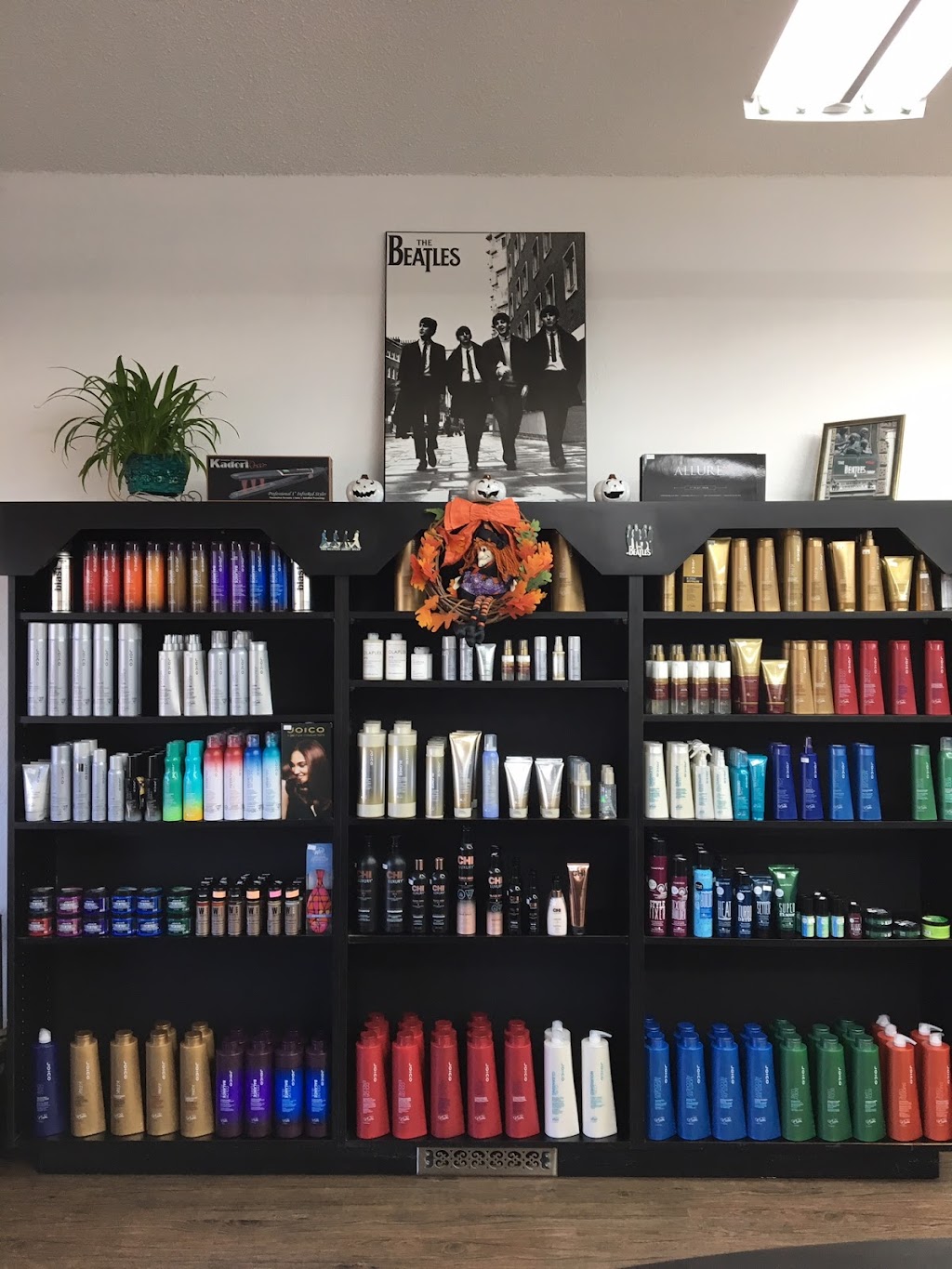 Abbey Road Hair Studio | 7 Springfield Ave, Red Deer, AB T4N 0C3, Canada | Phone: (403) 347-2800