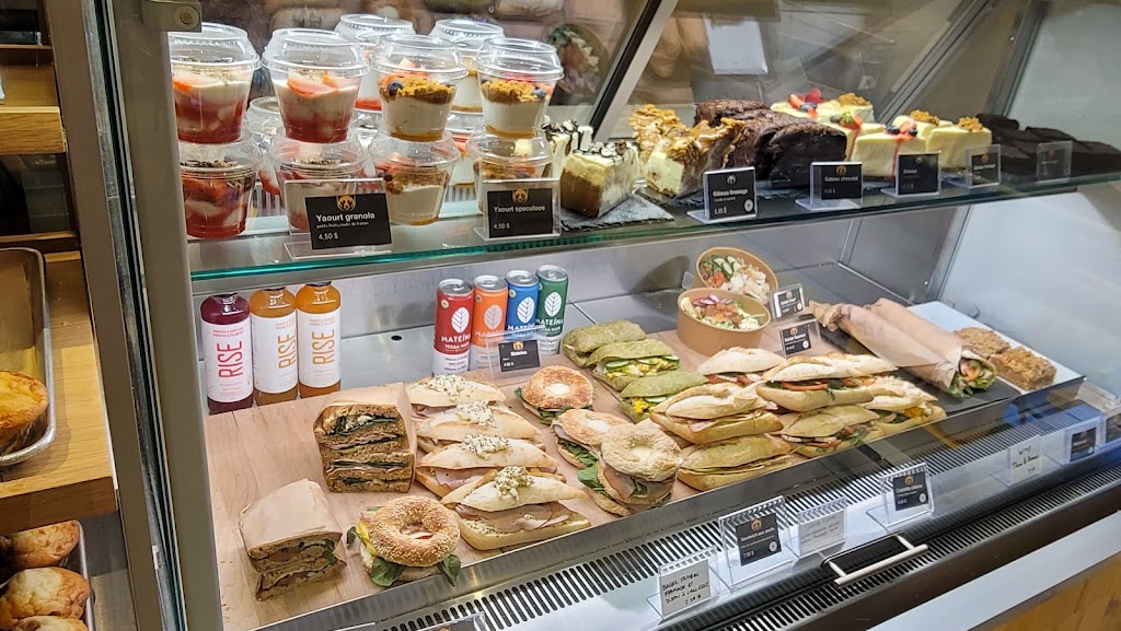 Columbus Café & Co | 1200 Avenue du Mont-Royal E, Montréal, QC H2J 1Y2, Canada | Phone: (514) 419-1787