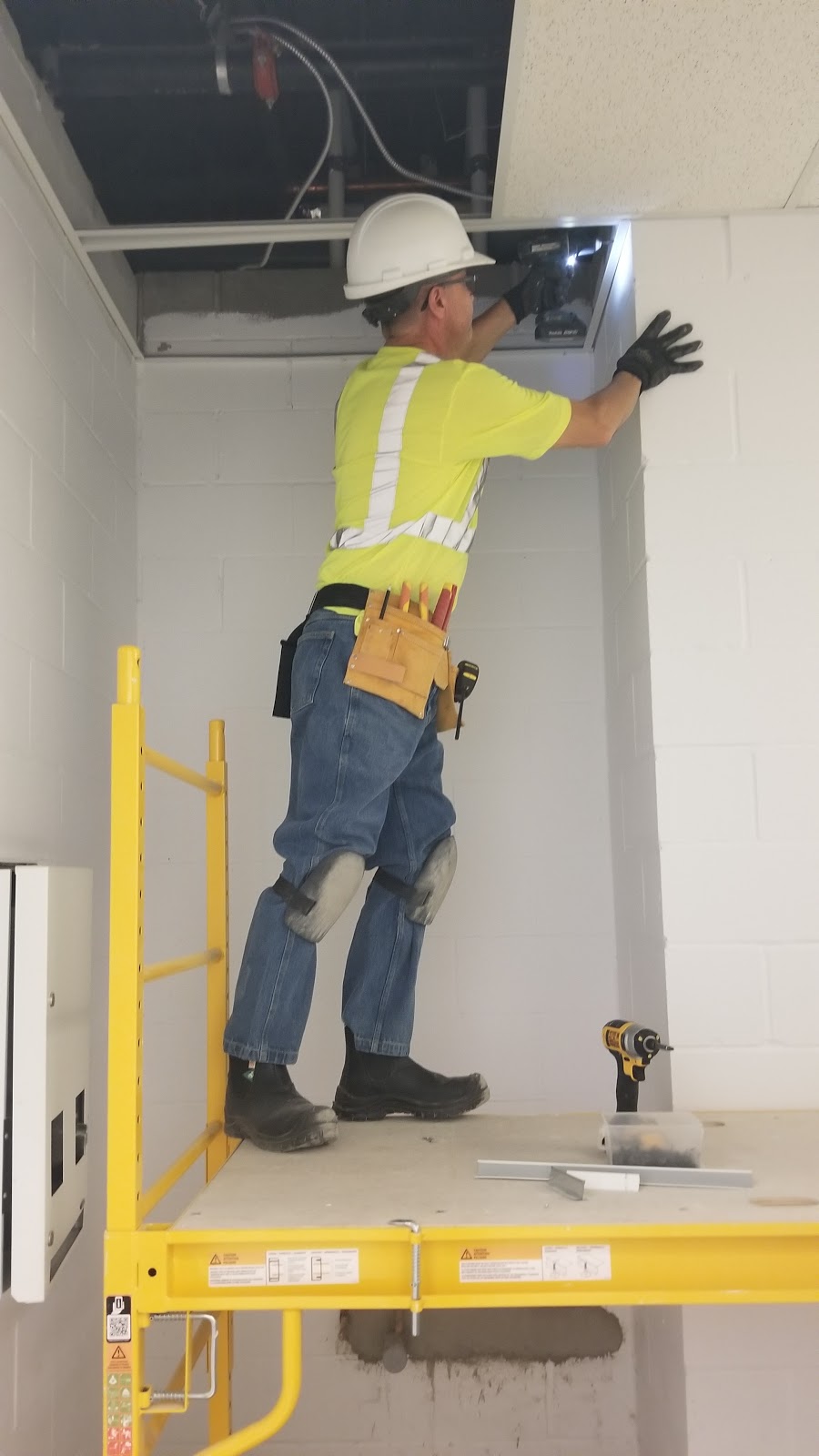 DCM RENOVATIONS | 21 Madonna Dr Unit 23, Hamilton, ON L9B 0H1, Canada | Phone: (289) 678-1843