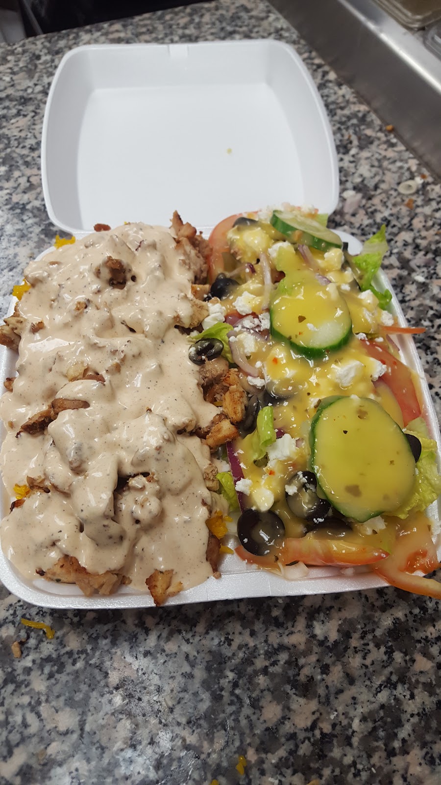 Gage Pizza & Wings | 804 Upper Gage Ave, Hamilton, ON L8V 4K4, Canada | Phone: (905) 574-4343