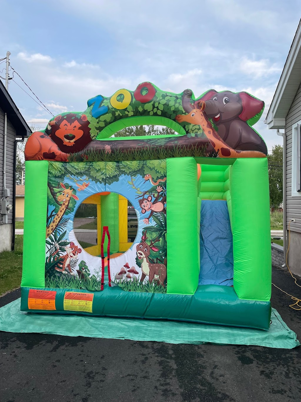 Location Pishimuss : Jeux gonflables | 112 Rue Mahikan, Mashteuiatsh, QC G0W 2H0, Canada | Phone: (418) 618-5784