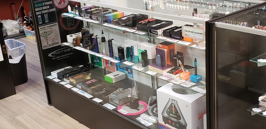 The Joint Head Shop and Vape Shop | 1165 Henderson Hwy, Winnipeg, MB R2G 1L5, Canada | Phone: (204) 615-8725