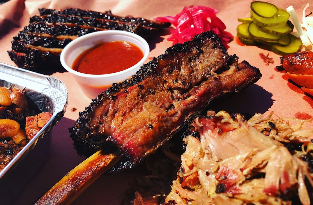 Old Style Barbeque | 1915 County Rd 22, Bath, ON K0H 1G0, Canada | Phone: (613) 876-8246