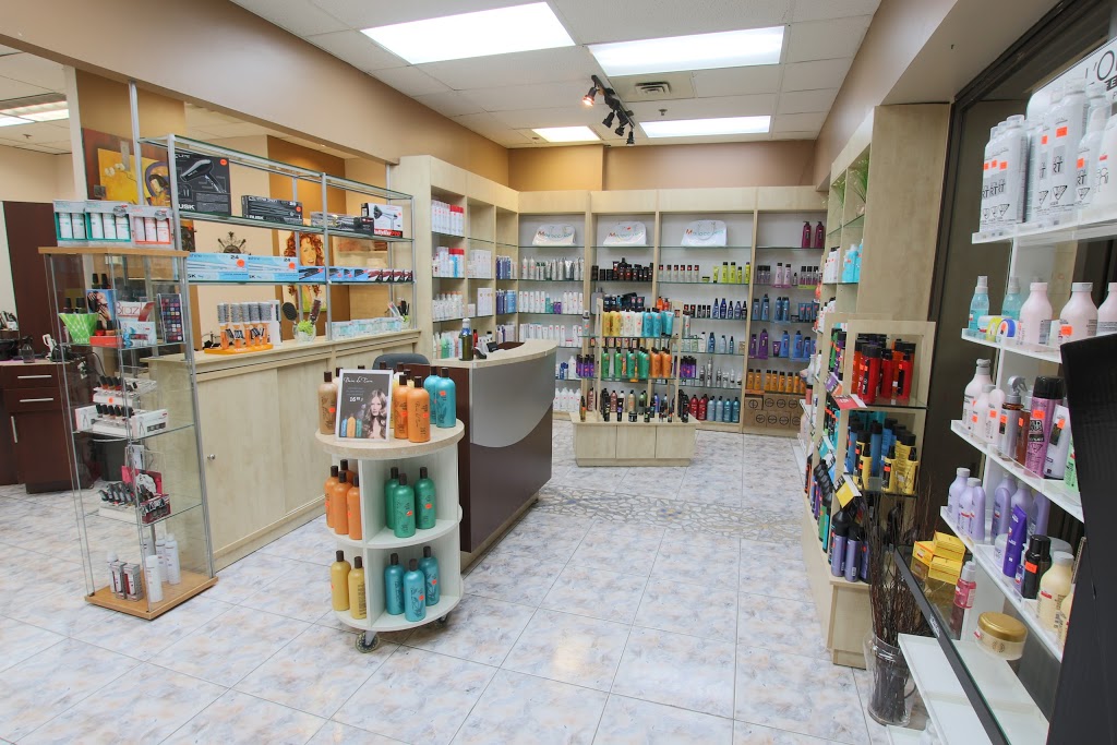 Carisme Coiffure La Prairie | 50 Bd Taschereau, La Prairie, QC J5R 4V3, Canada | Phone: (450) 659-6474