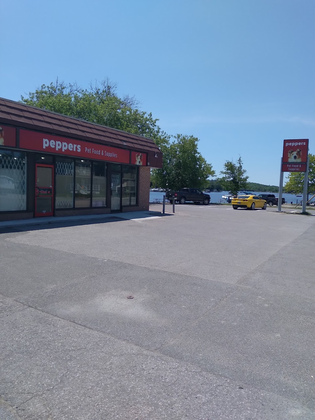 peppers Pet Food & Supplies | 24 Front St W, Hastings, ON K0L 1Y0, Canada | Phone: (705) 696-3333