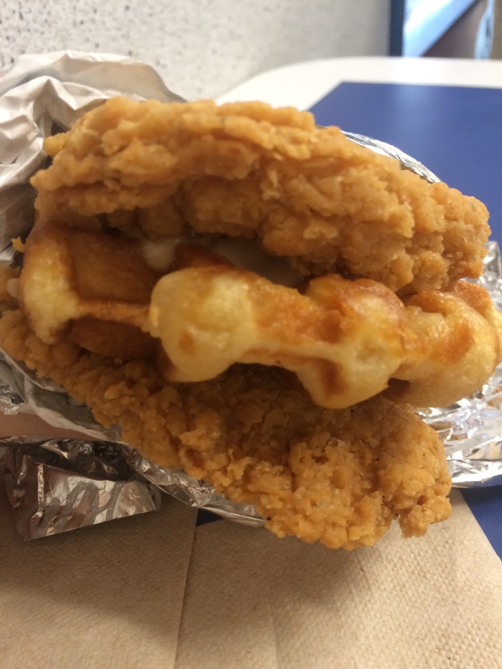 KFC | 6487 Knight St, Vancouver, BC V5P 2V9, Canada | Phone: (604) 321-1612