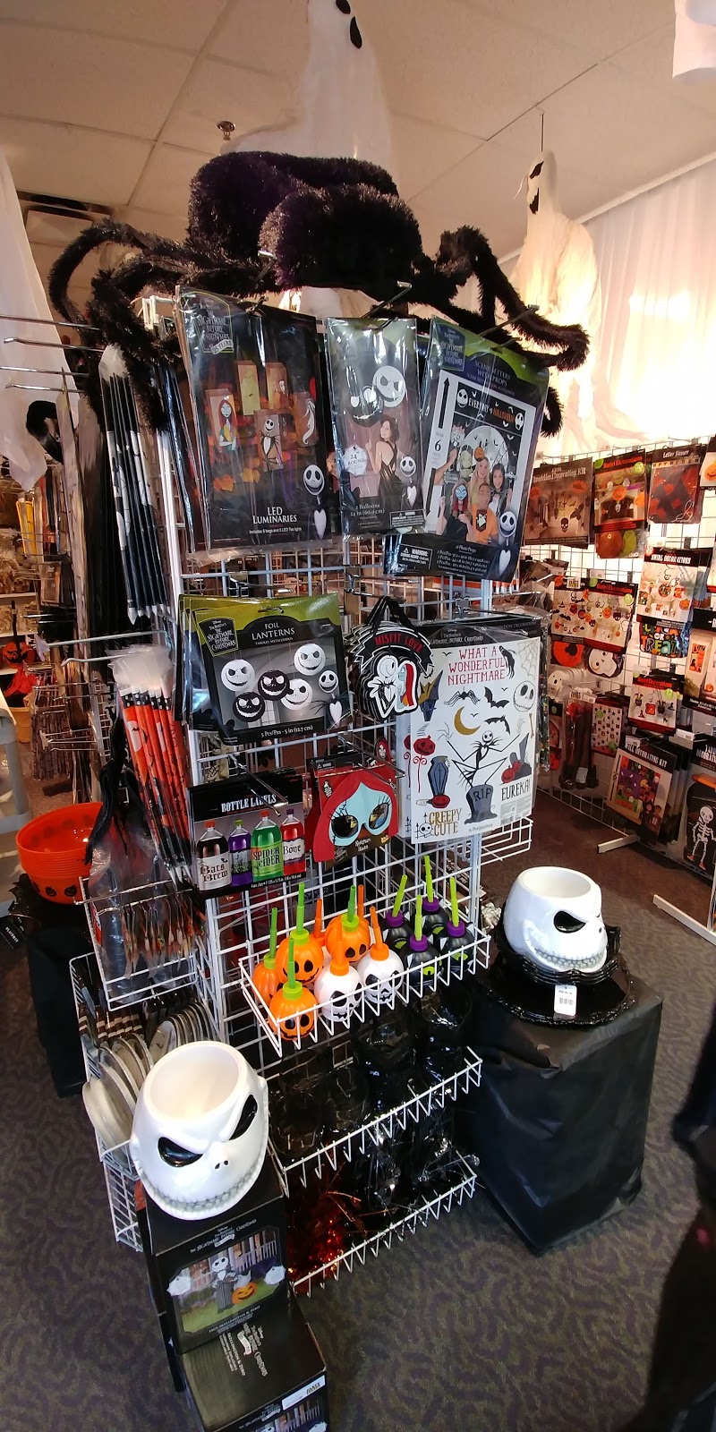 Party Stuff & U-Rent-It | 925 Milt Stegall Dr, Winnipeg, MB R3G 3H7, Canada | Phone: (204) 786-8756