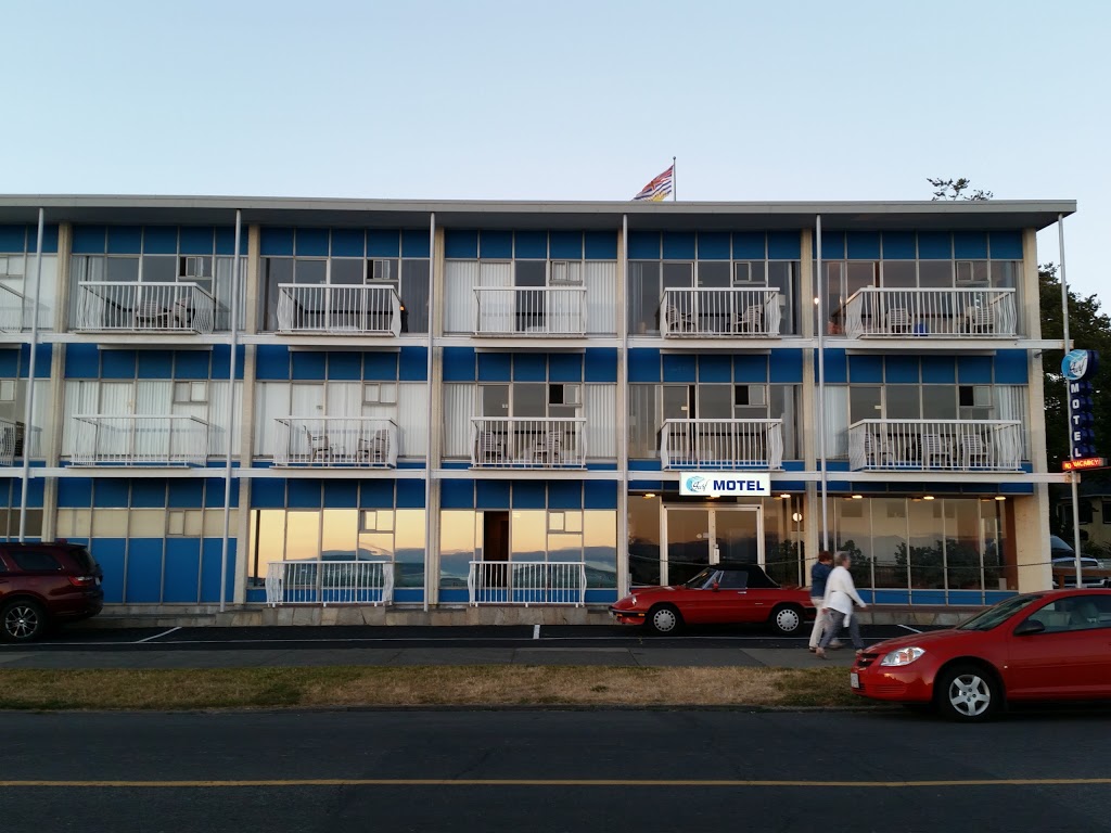 Surf Motel | 290 Dallas Rd, Victoria, BC V8V 1A6, Canada | Phone: (250) 386-3305