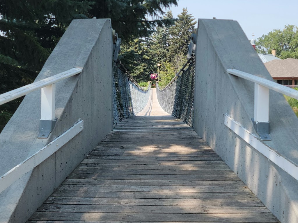 Wolseley Swinging Bridge | 208 Sherbrooke St, Wolseley, SK S0G 5H0, Canada | Phone: (306) 698-2477