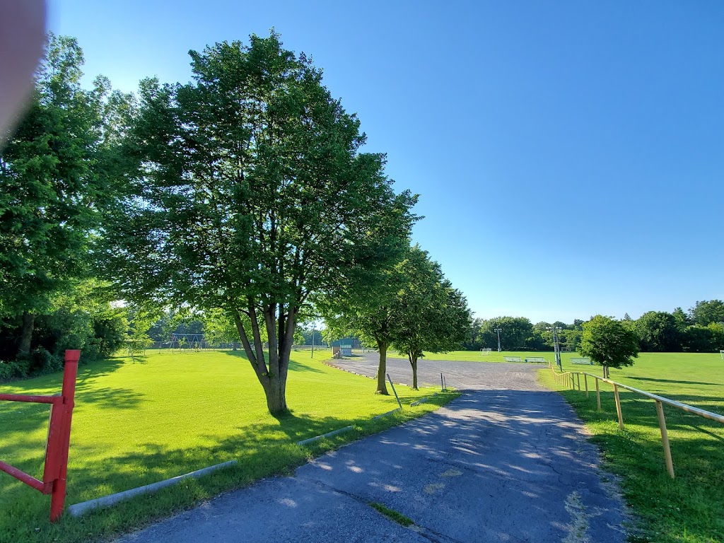Centre récréatif | 87 Rue Roy, Ormstown, QC J0S 1K0, Canada | Phone: (450) 829-3772